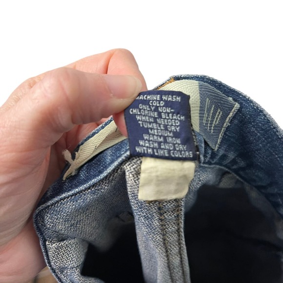 Women's Low Rise Flare Gap jeans with vintage look with unique pockets - Picture 7 of 7